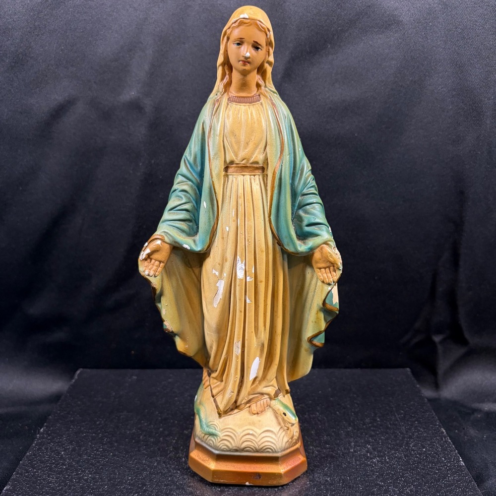 Vintage Virgin Mary Madonna Statue Chalkware Our Lady of Grace 8.5" Religious